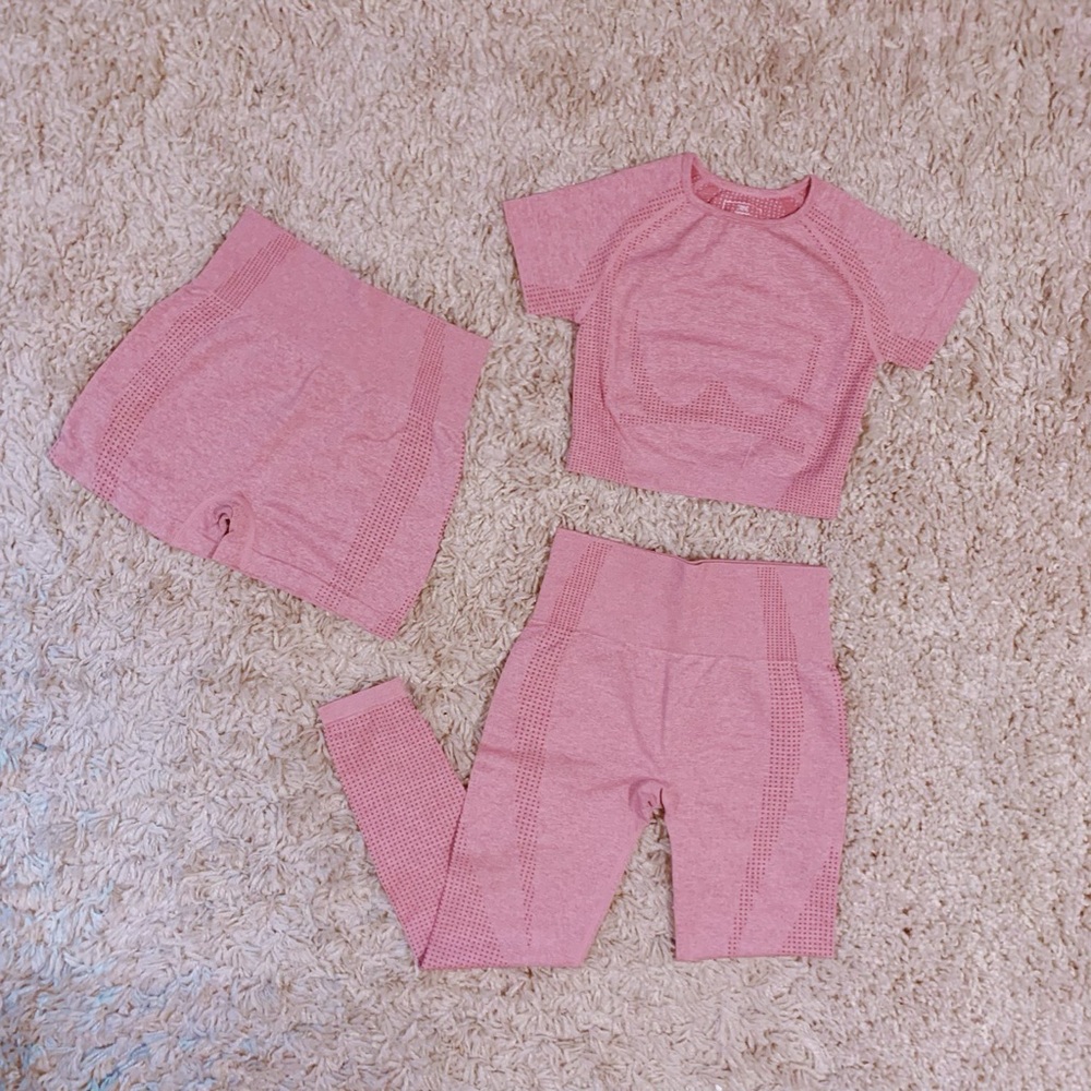3Pc Pink Vital Seamless Set (Shorts,Leggings,Top)